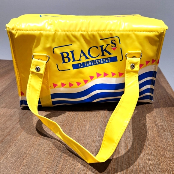 Retro Black's Photography Lunchbox - Picture 1 of 3